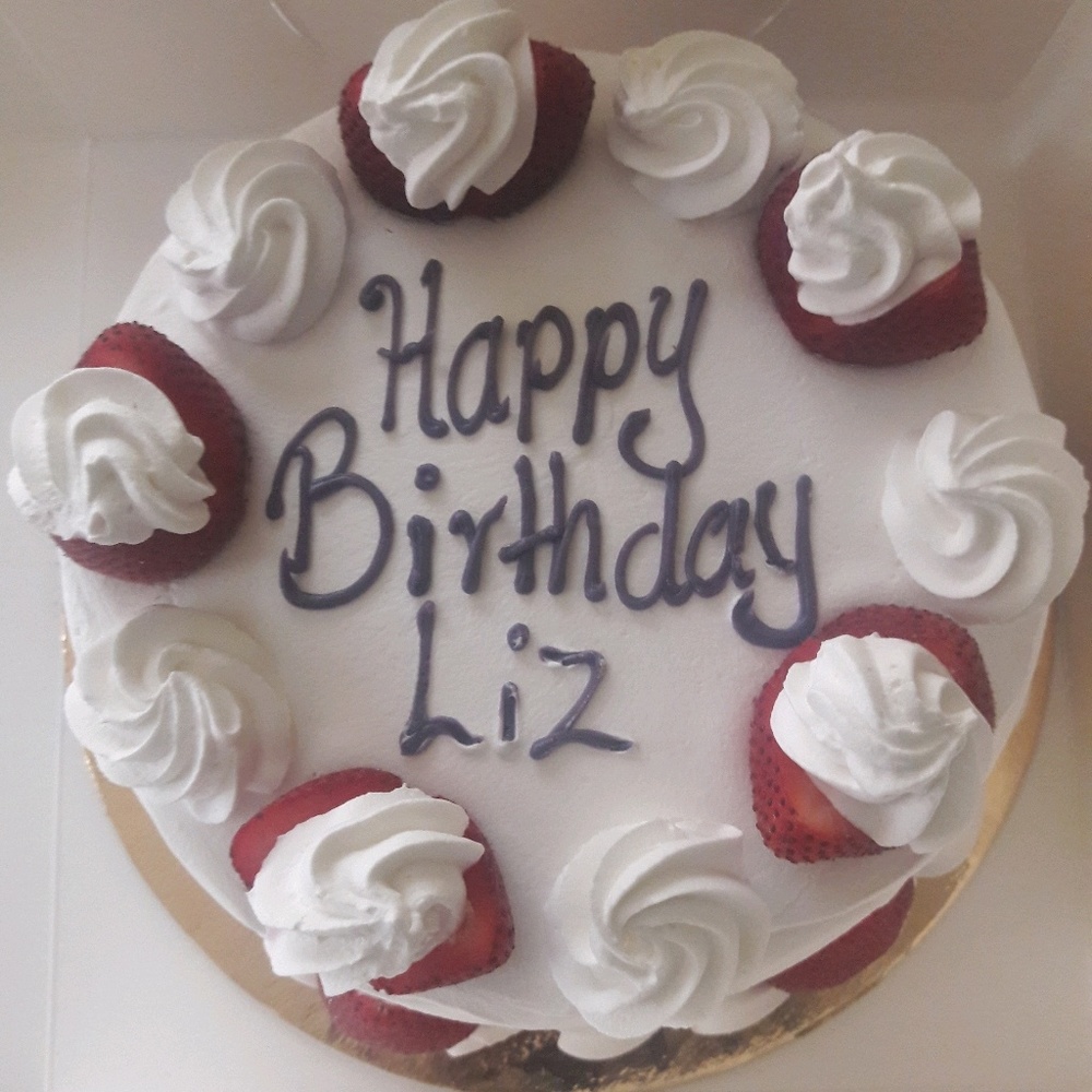 Meet your Posher, Elizabeth